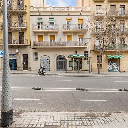 Stylish Studio Apartment In The Center Barcelona Exterior foto